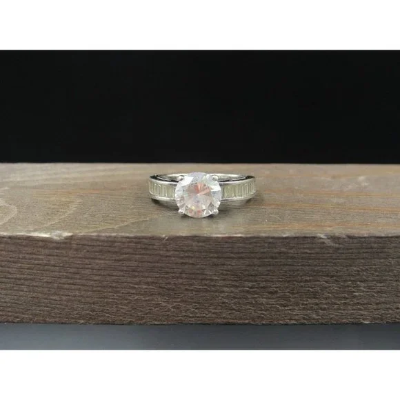 Size 6.25 Sterling Silver Round Cubic Zirconia With Channel Accents Band Ring - Picture 1 of 8